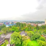 Warm And Cozy Studio At Dago Suites Apartment By Travelio